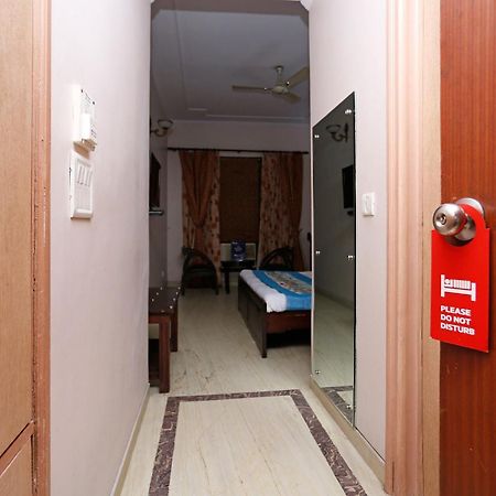 Hotel O Mid Town Delhi  Dış mekan fotoğraf