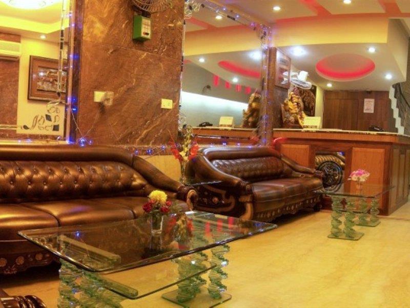Hotel O Mid Town Delhi  Dış mekan fotoğraf