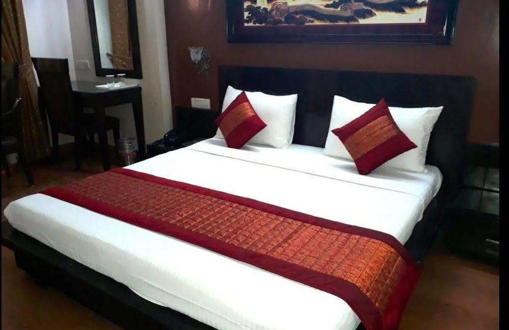 Hotel O Mid Town Delhi  Dış mekan fotoğraf